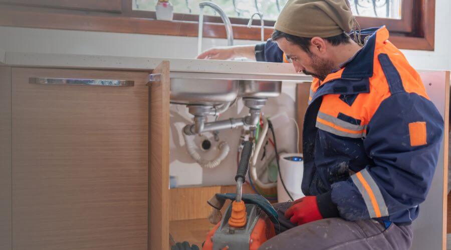 leaky faucet repair in Sebring, FL